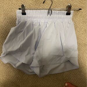 Lululemon Track that mid rise lined short 5” pastel blue.